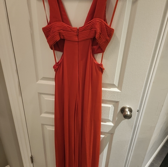 BCBG Max Azaria Dark Orange NWOT Cut Out Dress Size 4 - Picture 6 of 9